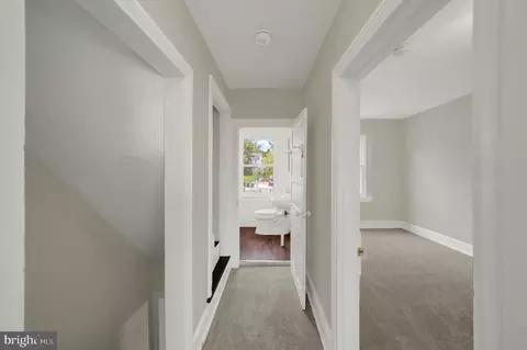 Entry Way - 313 E State St, Kennett Square, PA 19348 photo 5 of 6