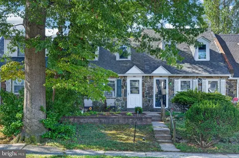 884 Woodlawn Ave, Phoenixville, PA 19460
