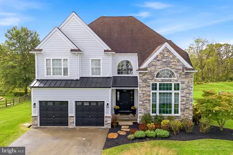 532 Mystic Ln, West Grove, PA 19390