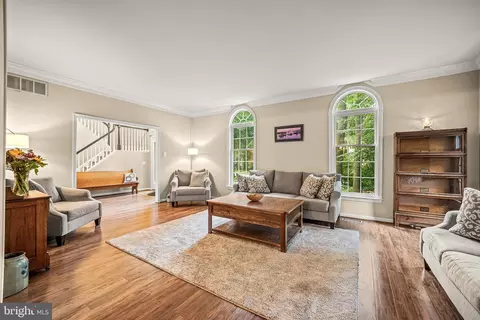 Living - 119 Soltner Dr, Kennett Square, PA 19348 photo 2 of 4