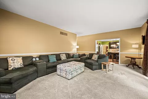 Living - 119 Soltner Dr, Kennett Square, PA 19348 photo 4 of 4