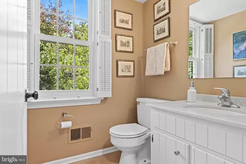Bath - 54 N Waterloo Rd, Devon, PA 19333 photo 1 of 3