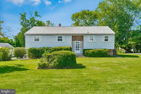 258 S Wall St, Spring City, PA 19475