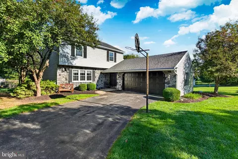 103 Wynnewood Dr, Coatesville, PA 19320