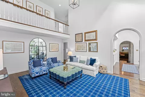 Entry Way - 404 Chester Rd, Devon, PA 19333 photo 6 of 11