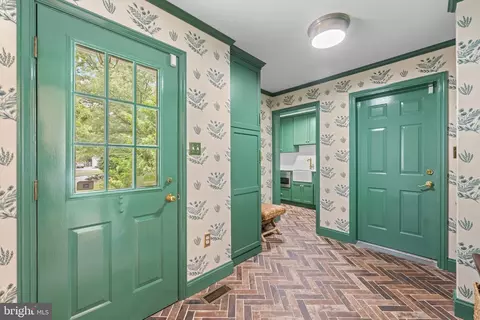 Entry Way - 404 Chester Rd, Devon, PA 19333 photo 8 of 11