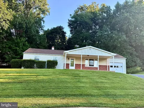 3314 E Summit Ave, Downingtown, PA 19335