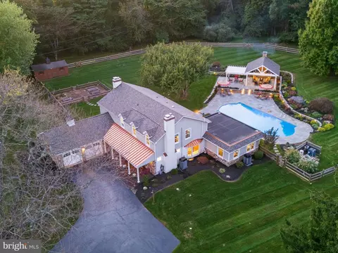 935 Skyline Dr, Chester Springs, PA 19425