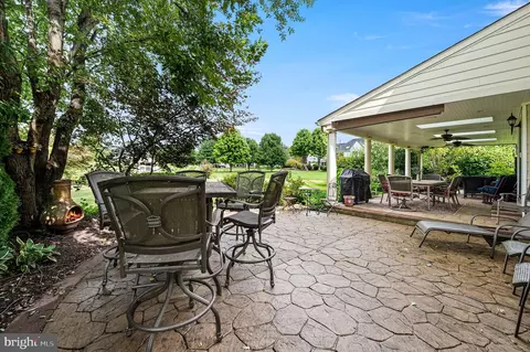 Exterior - 8 Cameron Ct, Exton, PA 19341 photo 2 of 12