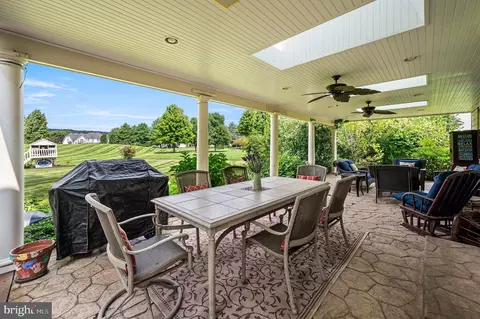 Exterior - 8 Cameron Ct, Exton, PA 19341 photo 3 of 12