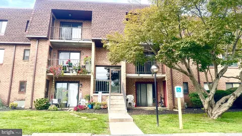 514 Valley Dr #514, West Chester, PA 19382
