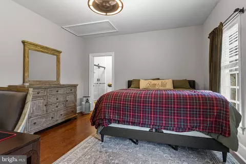 Bedroom - 825 Oak Tree Rd, Kennett Square, PA 19348 photo 4 of 8