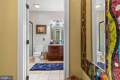 Entry Way - 825 Oak Tree Rd, Kennett Square, PA 19348 photo 17 of 21