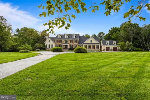 Exterior - 825 Oak Tree Rd, Kennett Square, PA 19348 photo 21 of 35