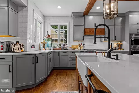 Kitchen - 825 Oak Tree Rd, Kennett Square, PA 19348 photo 8 of 9