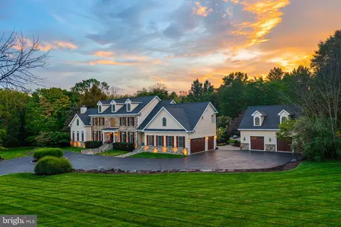 Exterior - 825 Oak Tree Rd, Kennett Square, PA 19348 photo 27 of 35