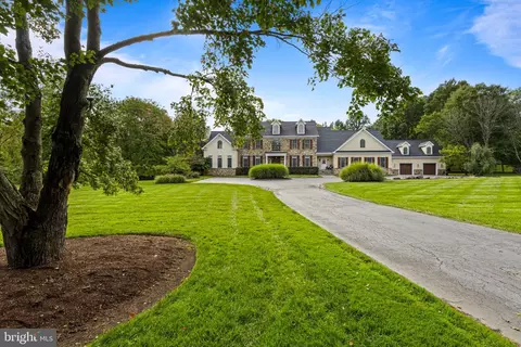 Exterior - 825 Oak Tree Rd, Kennett Square, PA 19348 photo 20 of 35