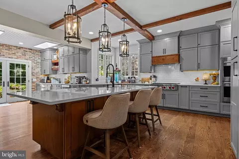 Kitchen - 825 Oak Tree Rd, Kennett Square, PA 19348 photo 2 of 9