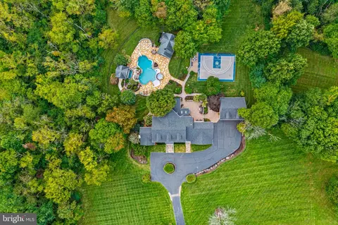 Other - 825 Oak Tree Rd, Kennett Square, PA 19348 photo 4 of 32