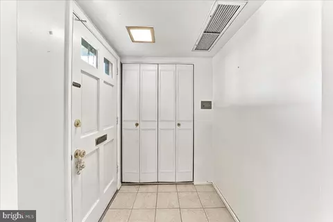 Entry Way - 504 Old Forge Xing Xing #504, Devon, PA 19333 photo 1 of 2