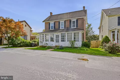 108 W Harmony Rd, West Grove, PA 19390