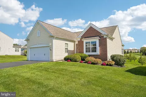 613 Prizer Ct, Downingtown, PA 19335
