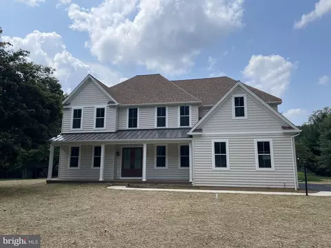 3856 Schuylkill Rd, Spring City, PA 19475