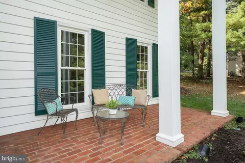 Exterior - 127 Kynlyn Rd, Wayne, PA 19087 photo 1 of 9