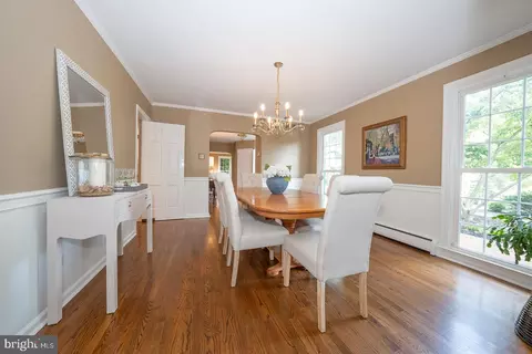 Dining - 127 Kynlyn Rd, Wayne, PA 19087 photo 2 of 4