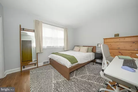 Bedroom - 415 School Ln, Wayne, PA 19087 photo 4 of 5