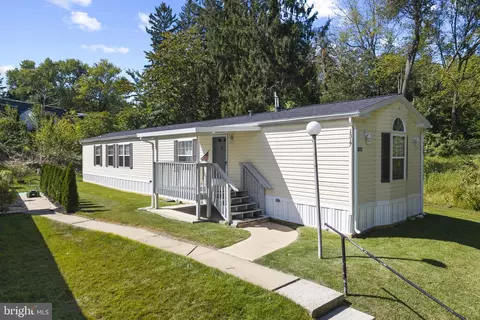 1317 Stayman St, West Chester, PA 19380