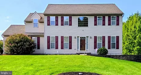 101 White Doe Dr, Lincoln University, PA 19352