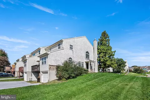 302 Galway Dr, West Chester, PA 19380