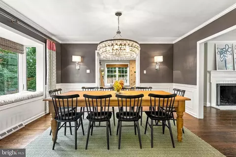Dining - 393 Colket Ln, Wayne, PA 19087 photo 2 of 7