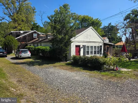 153 E Pothouse Rd E, Phoenixville, PA 19460