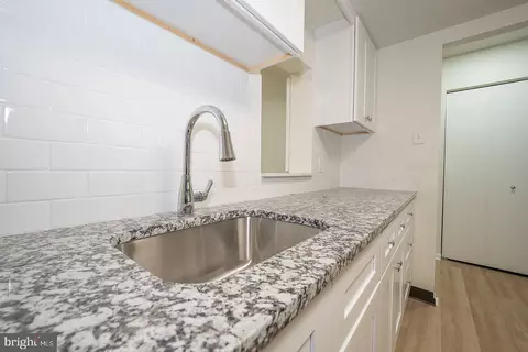 Kitchen - 71 Drummers Ln, Wayne, PA 19087 photo 4 of 4