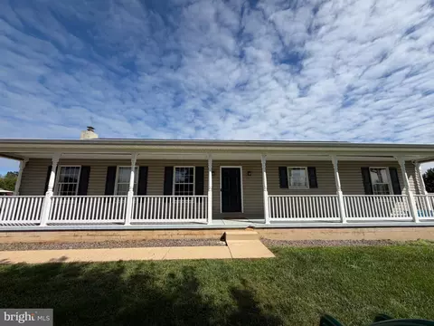 130 Pleasant Dr, Nottingham, PA 19362