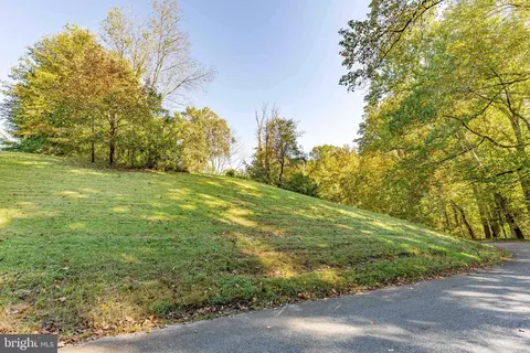 109 Thissell Ln, Wilmington, PA 19807