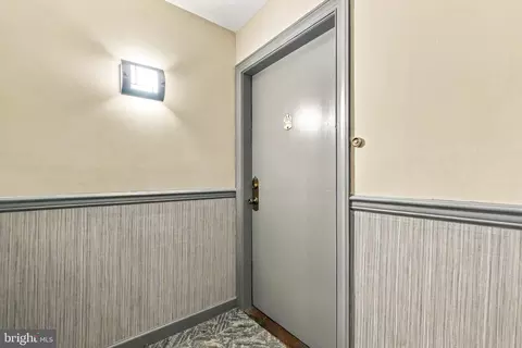 Entry Way - 235 Drummers Ln #235, Wayne, PA 19087 photo 2 of 3