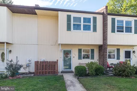 146 Ascot Ct #31, Downingtown, PA 19335