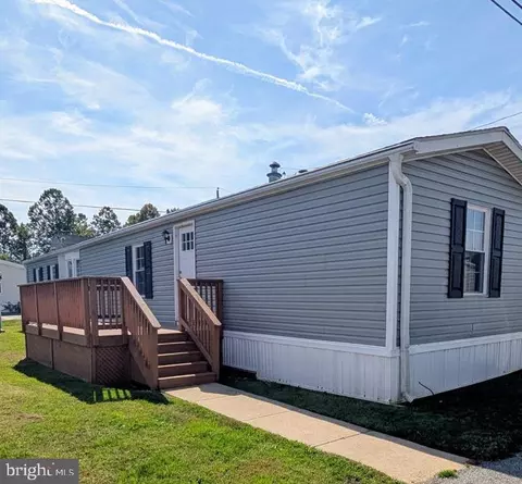 9 Fleming Dr, Coatesville, PA 19320