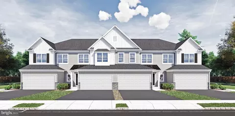 170 Lynmere Cir #60, Glenmoore, PA 19343