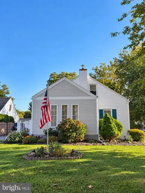 58 Washington Ln, Coatesville, PA 19320