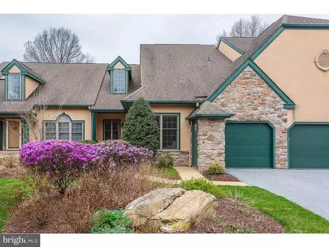 1290 Robynwood Ln #1290, West Chester, PA 19380