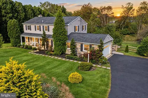 605 W Pleasant Grove Rd, West Chester, PA 19382