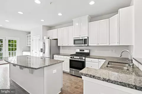 130 Cricket Dr, Malvern, PA 19355