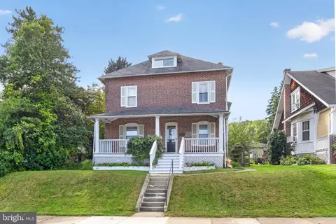 1010 Stirling St, Coatesville, PA 19320