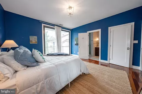 Bedroom - 17 Gevrey #17, Devon, PA 19333 photo 3 of 4