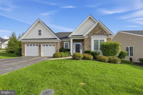 726 Reading Cir, Phoenixville, PA 19460