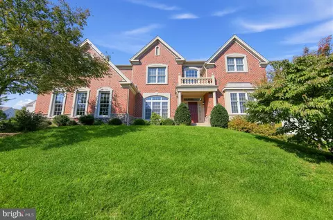 3996 Powell Rd, Chester Springs, PA 19425